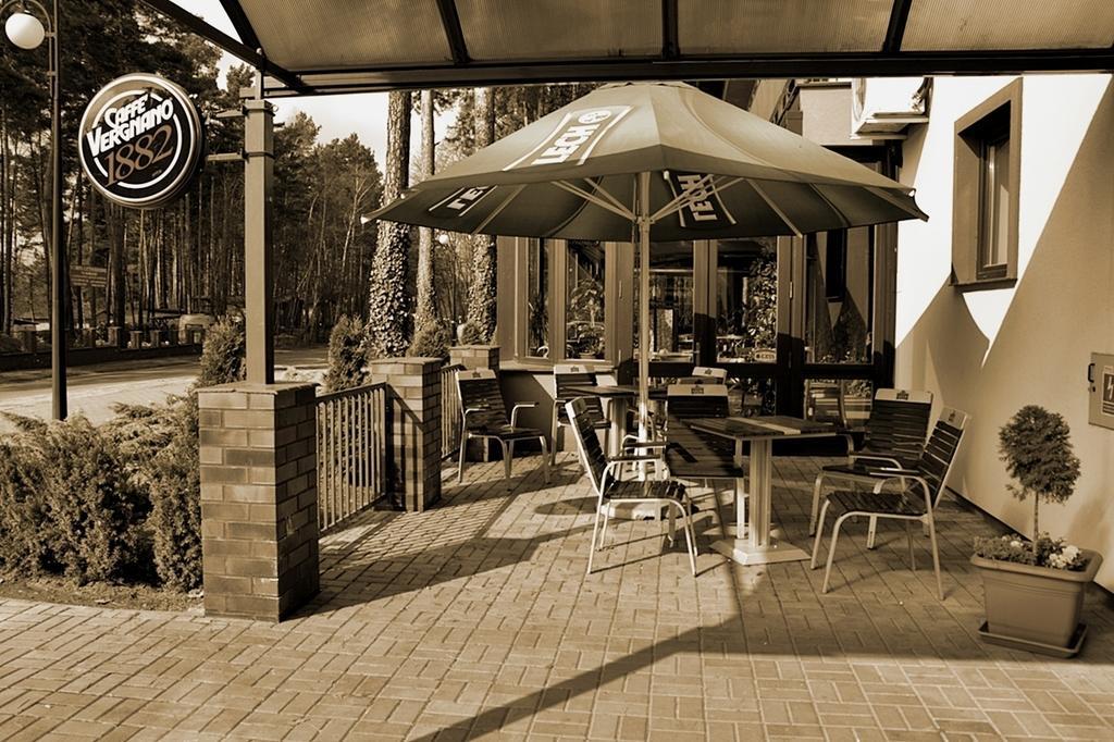 Santana Club Bed & Breakfast Велен Заобжански Екстериор снимка