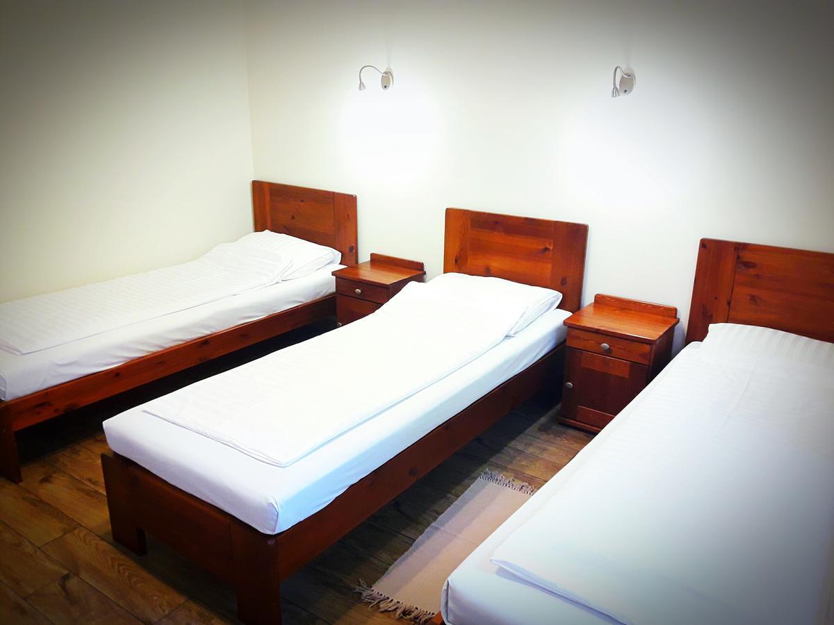 Santana Club Bed & Breakfast Велен Заобжански Екстериор снимка