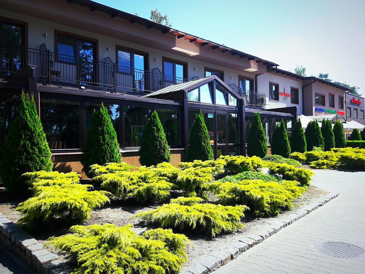 Santana Club Bed & Breakfast Велен Заобжански Екстериор снимка