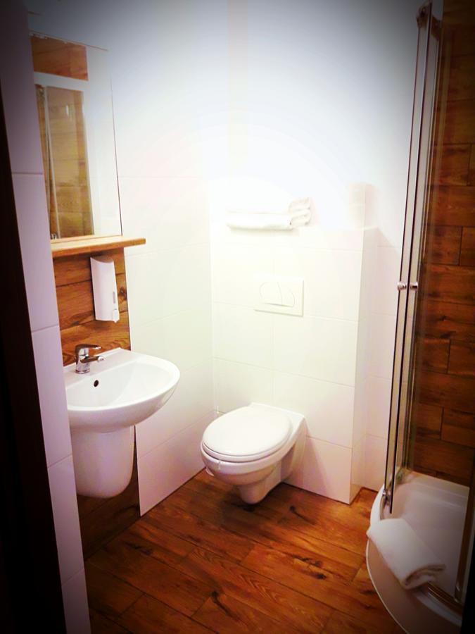 Santana Club Bed & Breakfast Велен Заобжански Екстериор снимка